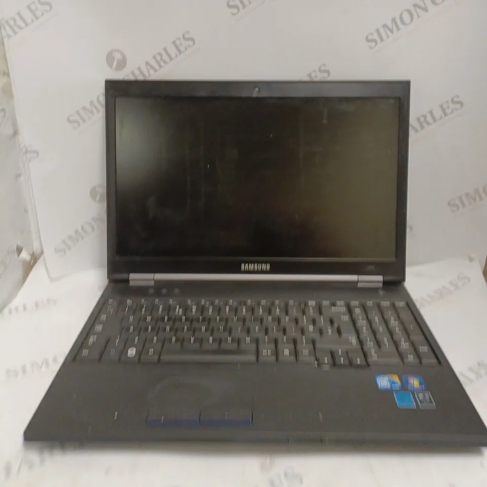 SAMSUNG 200B SERIES LAPTOP 