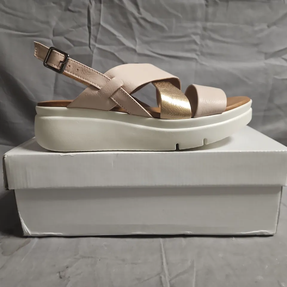 BOXED PAIR OF OGETTI PLATFORM SANDALS IN PALE PINK/ROSE GOLD SIZE EU 38