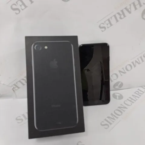 BOXED APPLE IPHONE 7 (A1778) IN BLACK