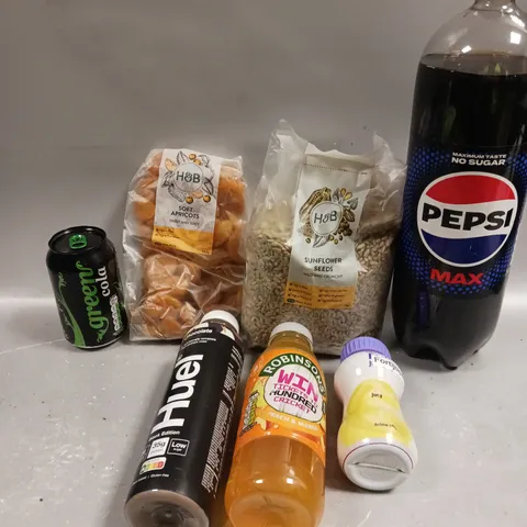 APPROXIMATELY 10 ASSORTED FOOD/DRINK PRODUCTS TO INCLUDE HUEL MEAL DINKS, APRICOTS, PEPSI MAX ETC