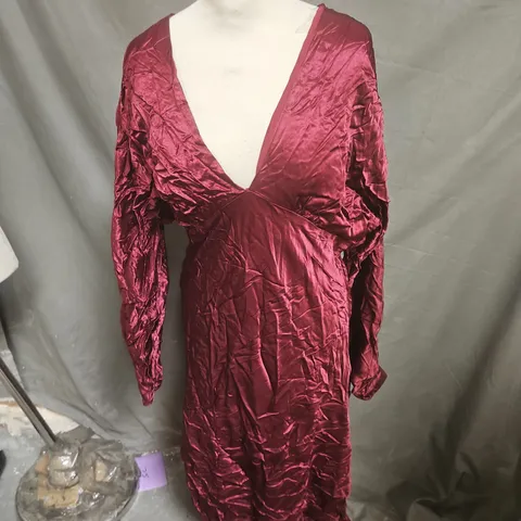 NOBODY'S CHILD BURGUNDY SATIN DRESS – UK 16 (EU 44, US 12)