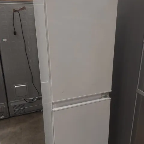 LOGIK LIFF5024 INTEGRATED 50/50 FRIDGE FREEZER - SLIDING HINGE