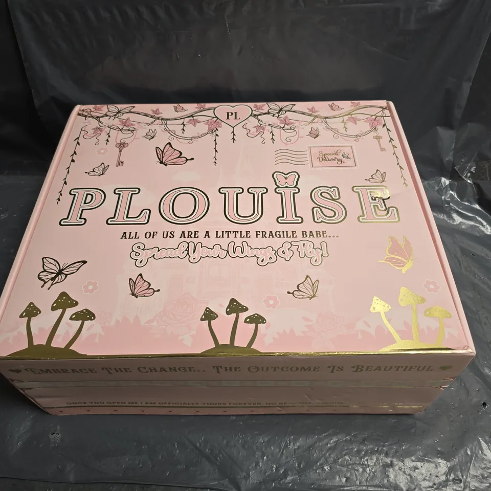 BOXED PLOUISE ALL OF US ARE A LITTLE FRAGILE BABE SPREAD YOUR WINGS AND FLY GIFT SET