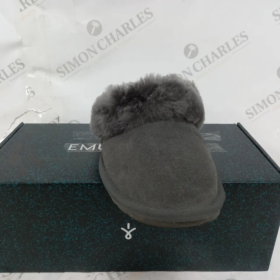 BOXED EMU NEST JOLIE SHEEPSKIN SLIPPERS, CHARCOAL - SIZE 7