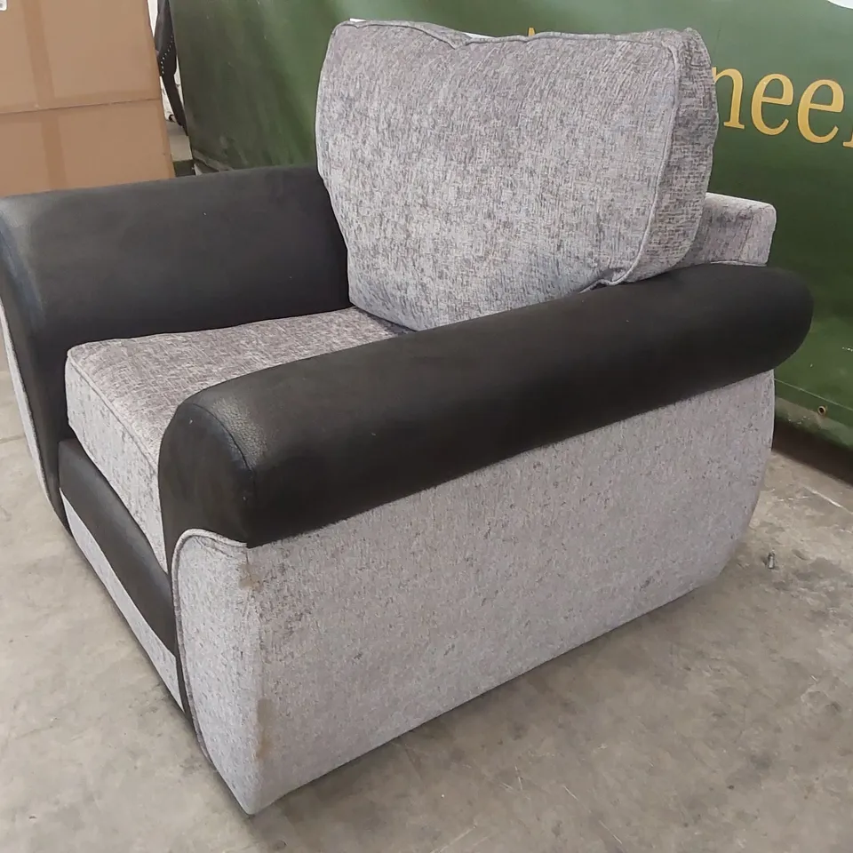 NARVA FABRIC/FAUX LEATHER ARMCHAIR