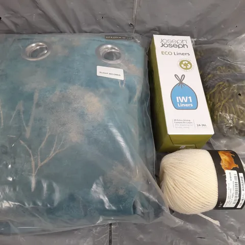 APROXIMATELY 15 ASSORTED HOUSEHOLD ITEMS TO INCLUDE BLACKOUT CURTAINS , BIN BAGS , WOOL , ETC 