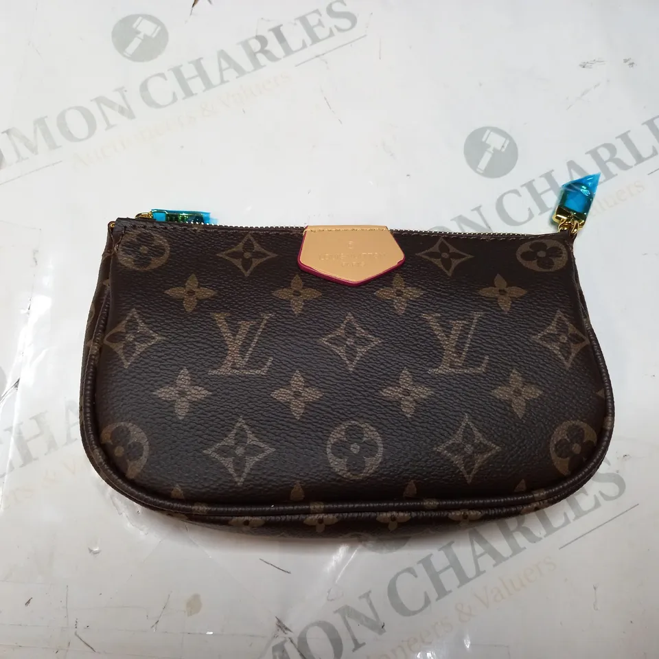 BOXED LOUIS VUITTON 3 PIECE PURSE SET 