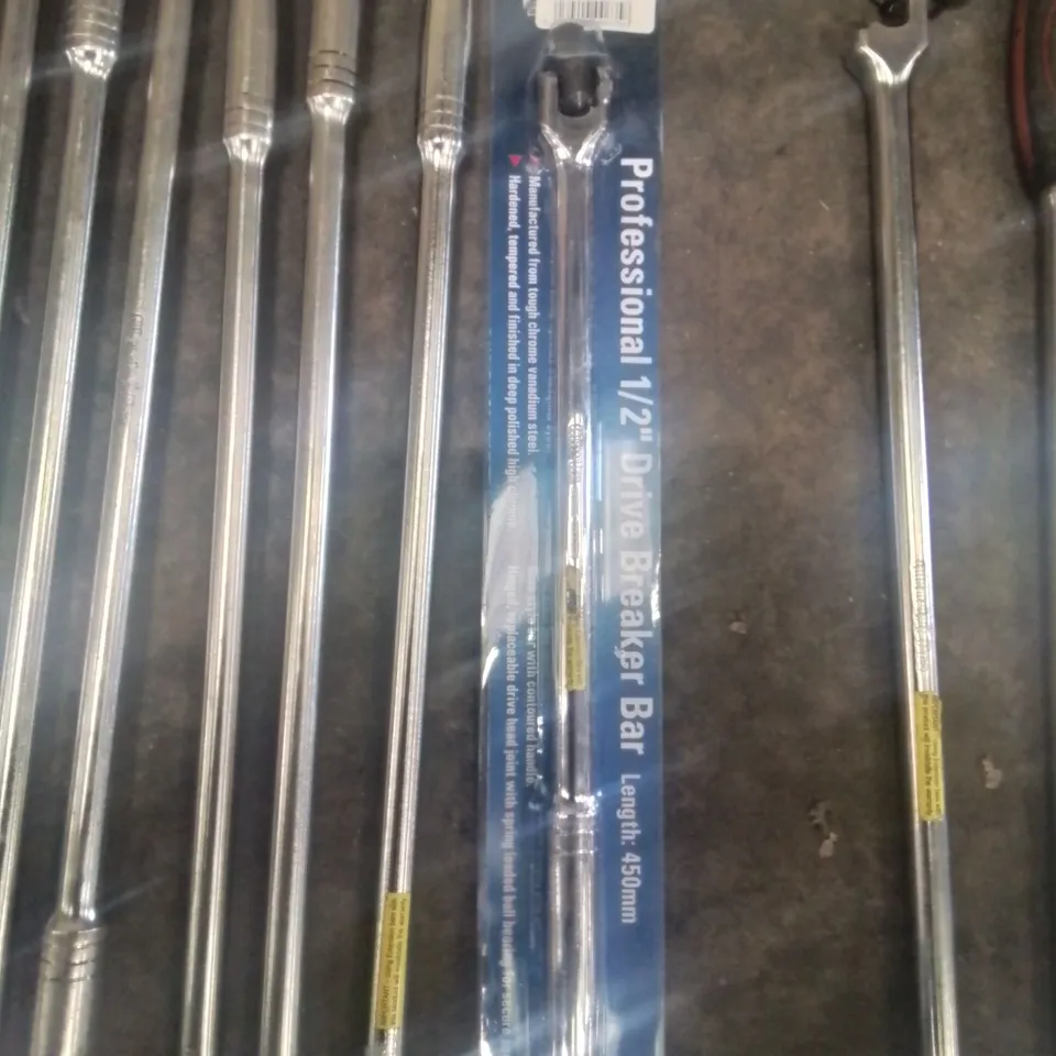 SELECTION OF MECHANICS TOOLS TO INCLUDE BOLT BREAKER BARS, LARGE SCREWDRIVER SET, ETC.