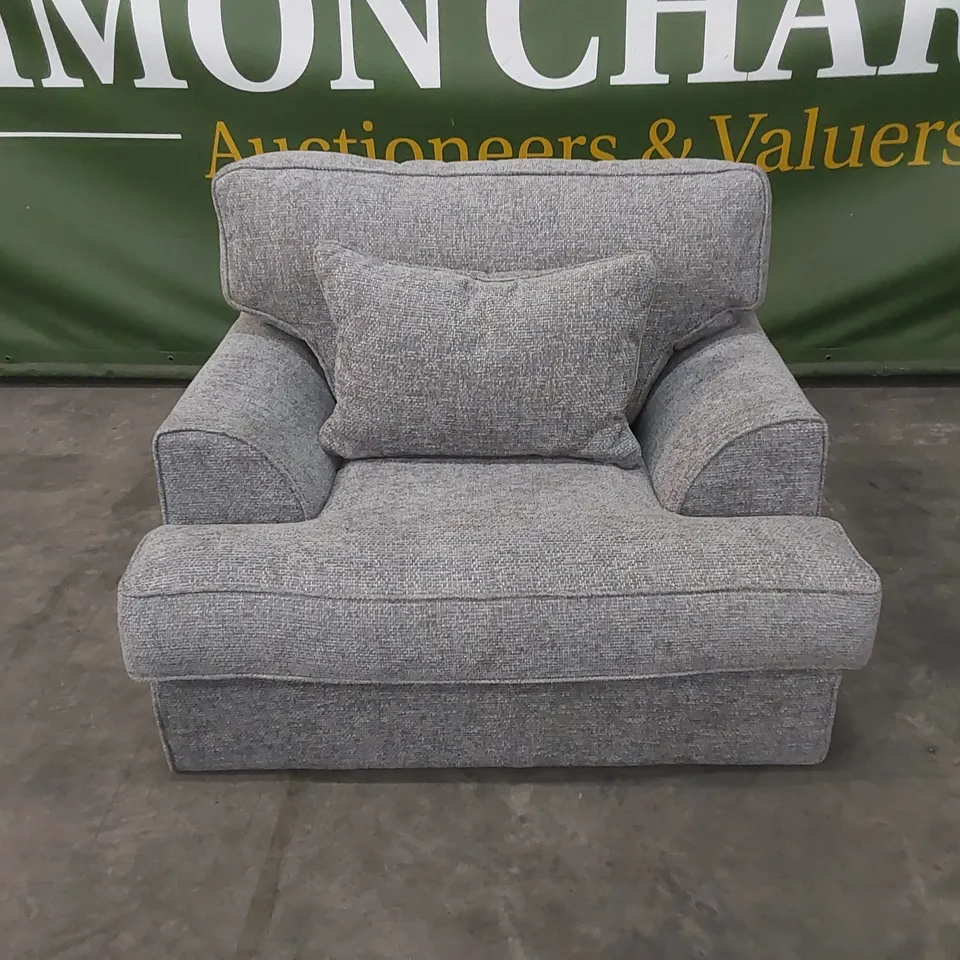 DESIGNER COTTAGE GREY FABRIC UPHOLSTERED ARMCHAIR