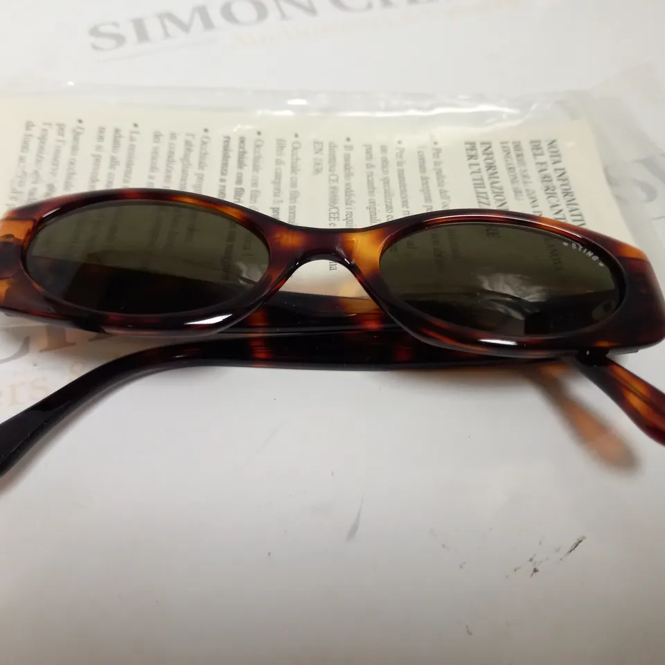 APPROXIMATELY 10 DIERRE STING SUNGLASSES - BOXED