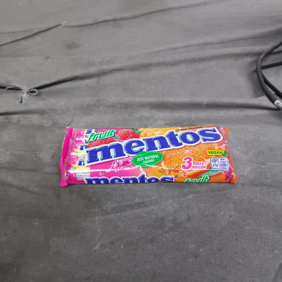 BOX OF APPROXIMATELY 12 ASSORTED FOOD ITEMS INCLUDING FRESUBIN FIBRE DRINK AND MENTOS 