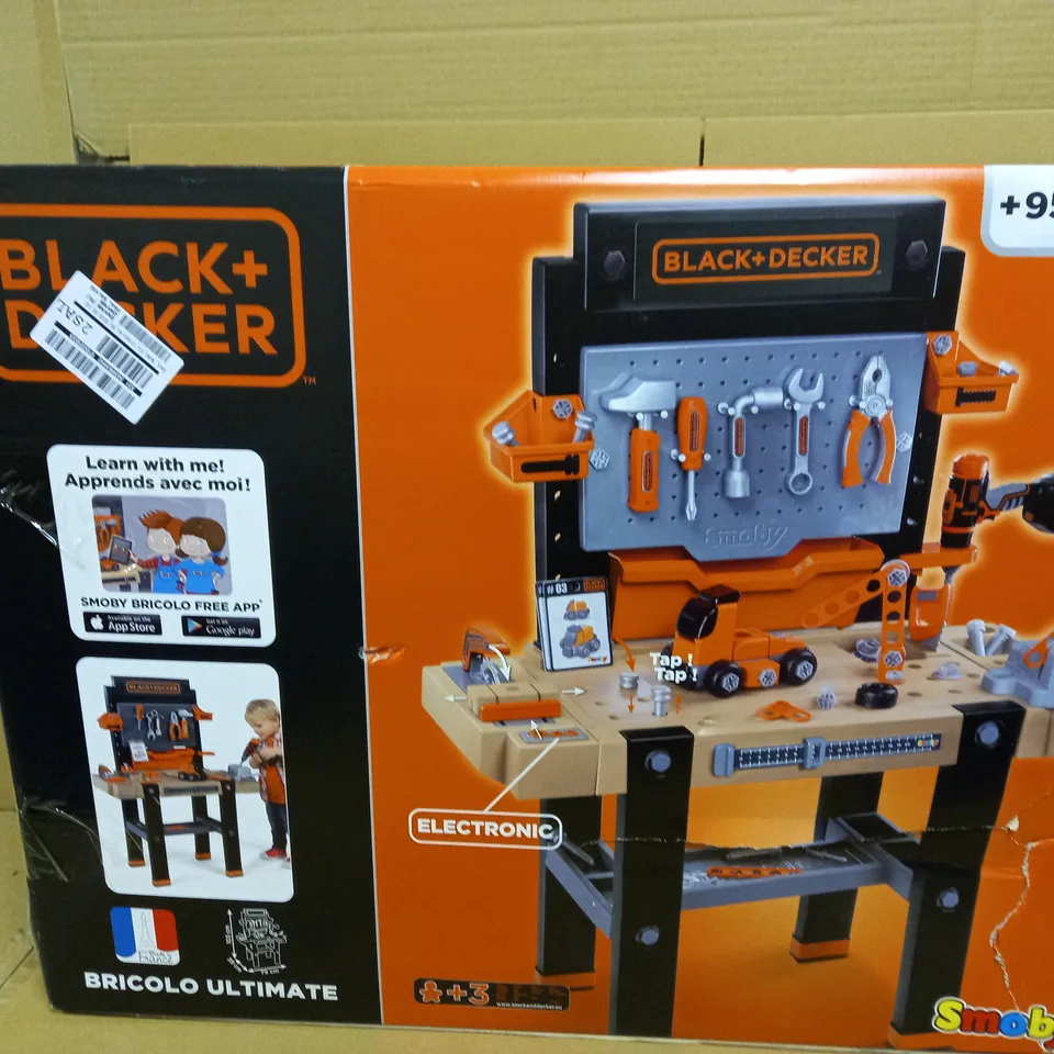 BLACK & DECKER KIDS ULTIMATE WORKBENCH RRP £99.99