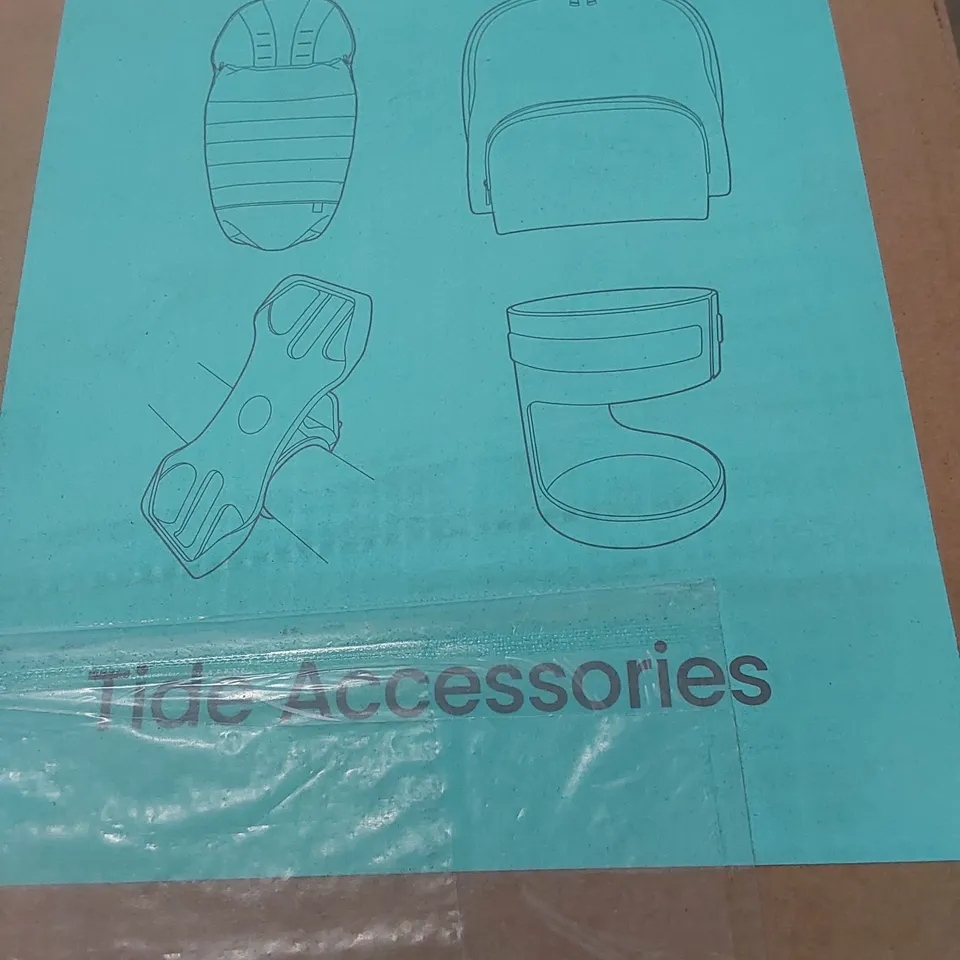 BOXED SILVER CROSS TIDE STROLLER SET - STONE // INCLUDES; CHASSIS, SEAT UNIT, CARRYCOT AND ACCESSORIES (2 BOXES)