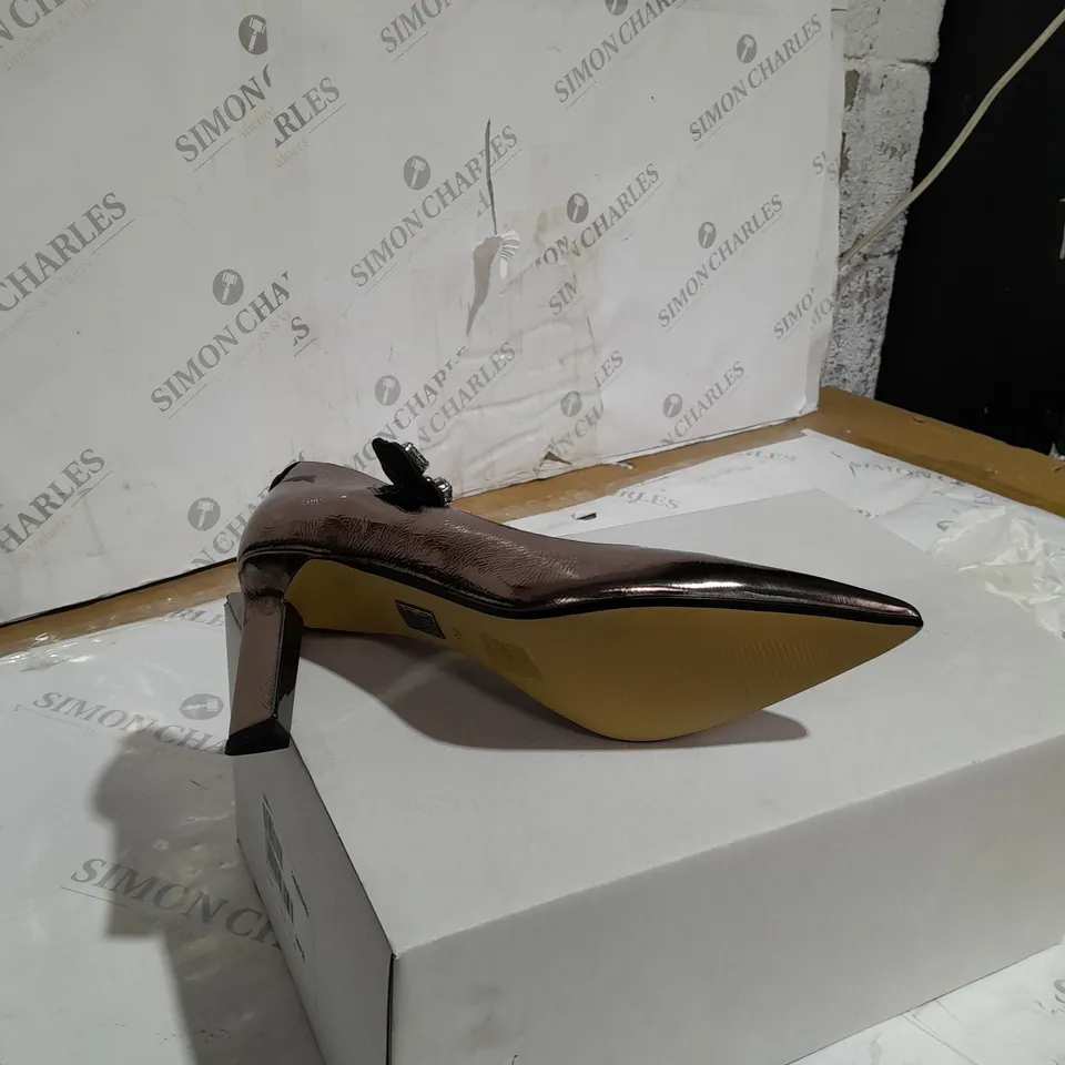 BOXED MODA IN PELLE CILL COURT PEWTER LEATHER HEELS SIZE 7