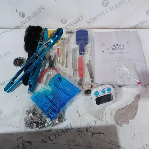 GROUP OF ASSORTED HOUSEHOLD ITEMS TOO INCLUDE DECRETIVE ITEMS AND TOOLS