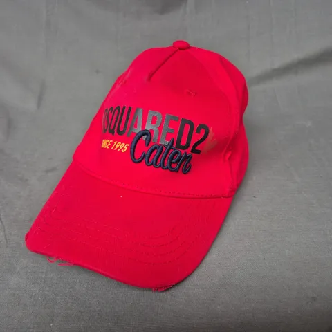 DSQUARED2 CAP IN RED