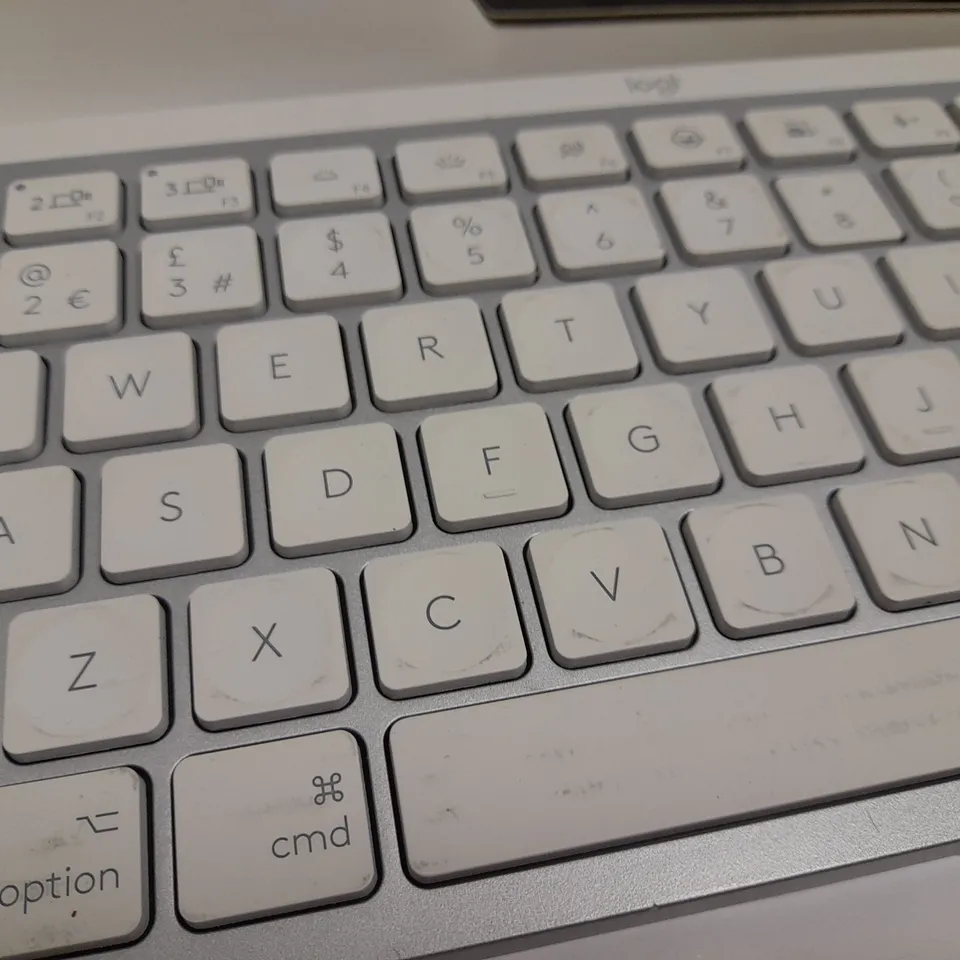 LOGITECH MX KEYS MINI FOR MAC MINIMALIST WIRELESS ILLUMINATED KEYBOARD