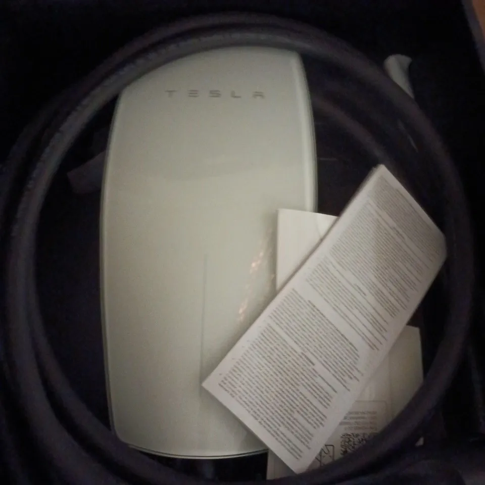 BOXED TESLA WALL CONNECTOR CHARGE POINT