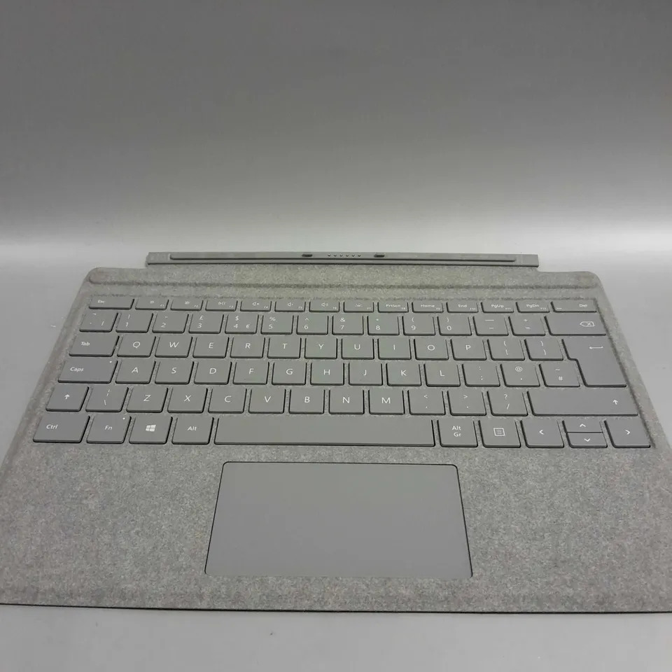 MICROSOFT 1725 SURFACE PRO KEYBOARD 