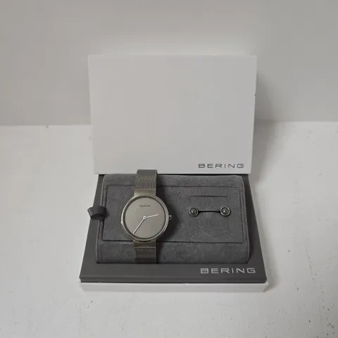 BERING WOMEN'S QUARTZ WATCH, 31 MM STAINLESS-STEEL CASE AND DIAL