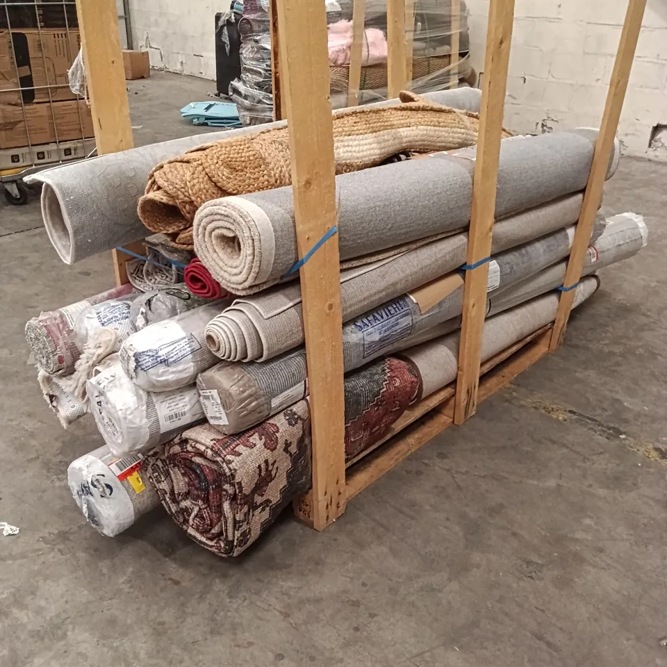 PALLET CONTAINING APPROXIMATELY 23 QUALITY DESIGNER AREA RUGS