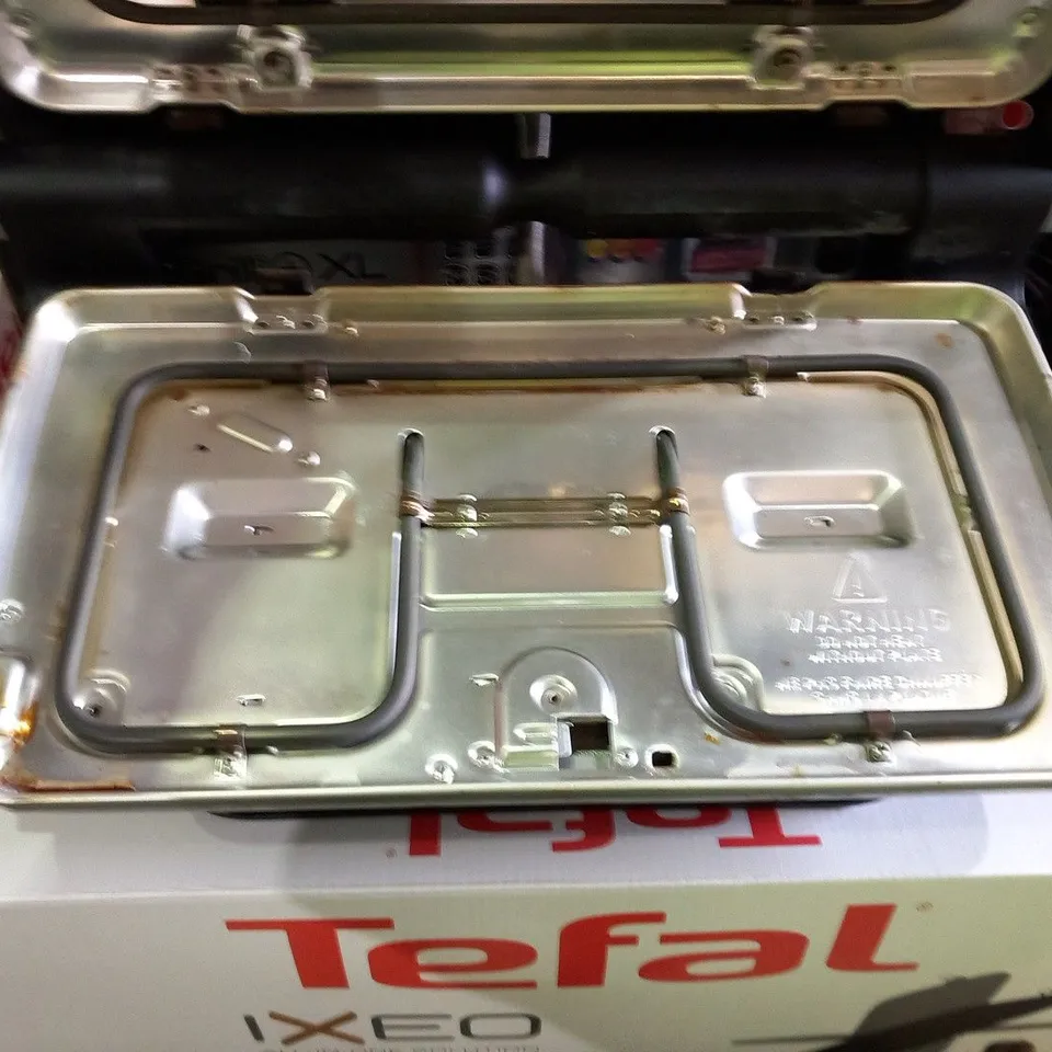 BOXED TEFAL OPTIGRILL + XL GC722D40