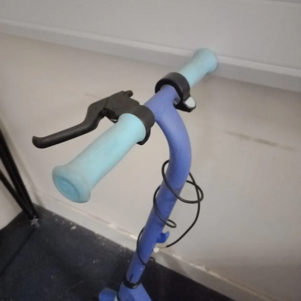 NINEBOT KIDS BLUE ELECTRIC SCOOTER - COLLECTION ONLY