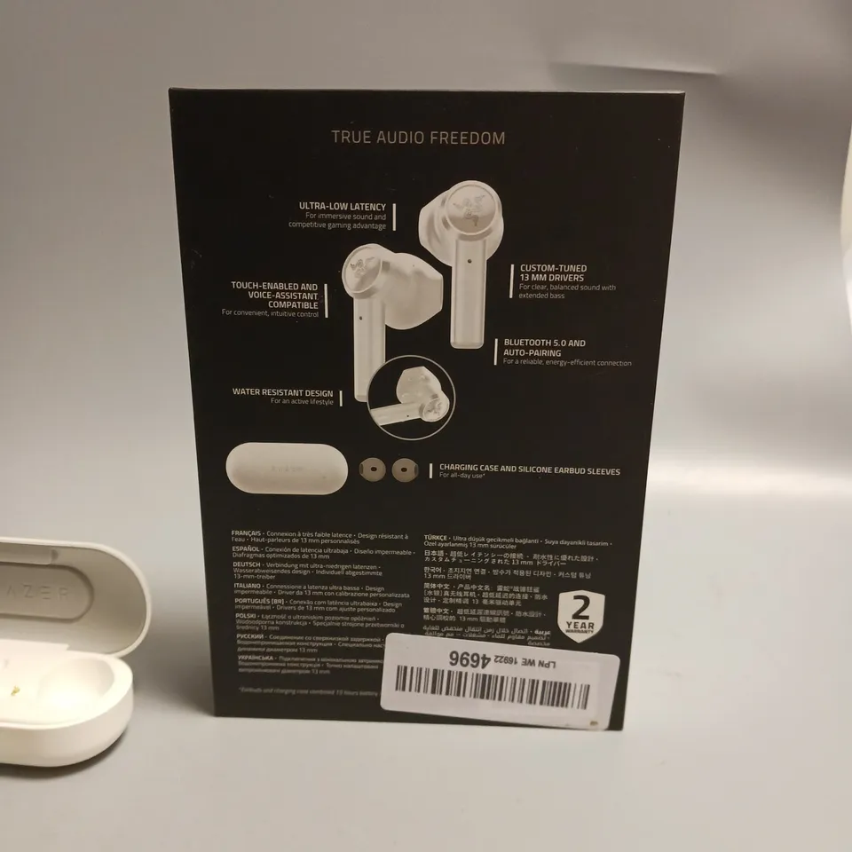 LOT OF 5 BOXED RAZER HAMMERHEAD WIRELESS HEADPHONES IN MERCURY INCLUDED CHARGING CASE, CABLE AND WRIST STRAP