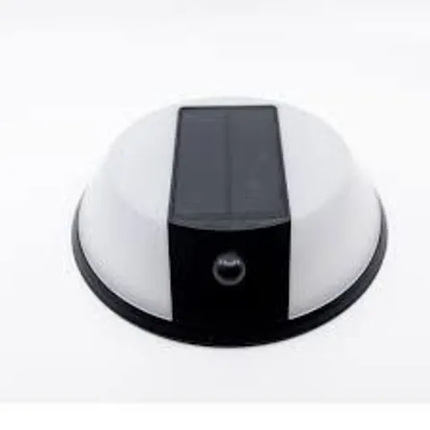 BUILDCRAFT 500L SOLAR SECURITY LIGHT