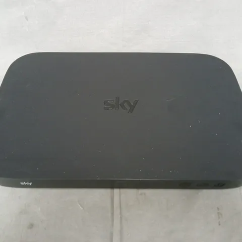 SKY Q ES340D8 1TB TV BOX