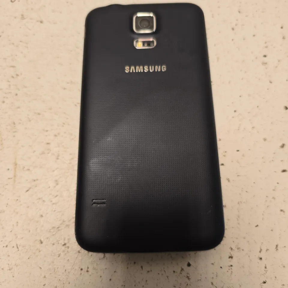 SAMSUNG GALAXY S5 SMARTPHONE – BLACK