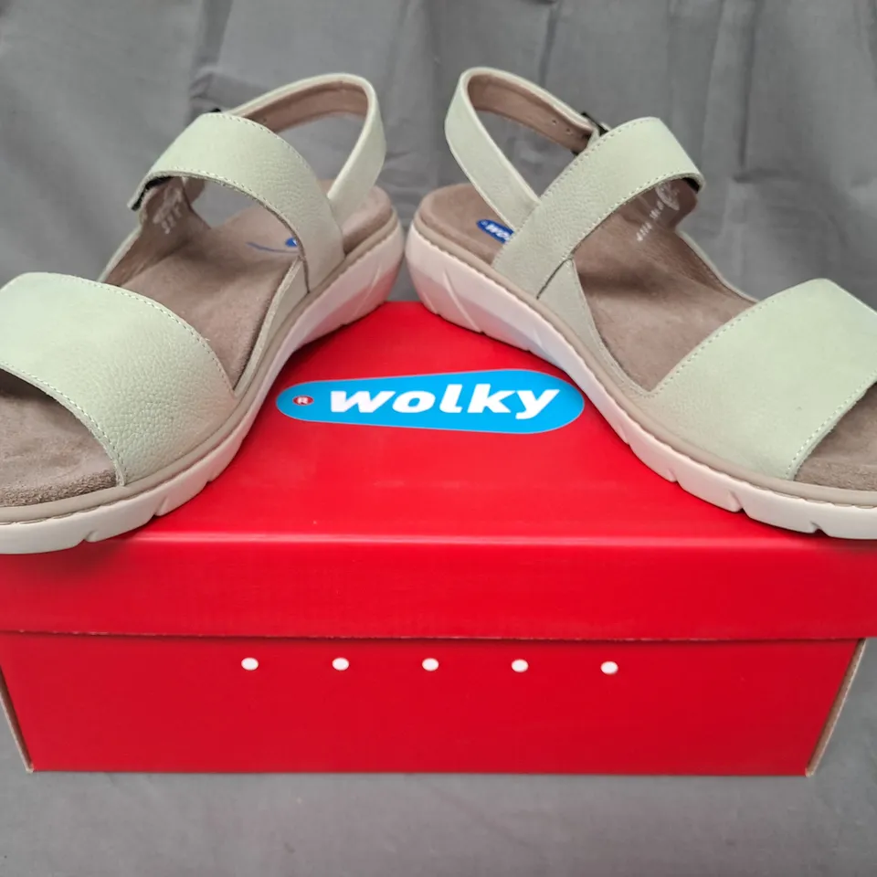 BOXED PAIR OF WOLKY OPEN TOE WEDGE SANDALS IN GREEN EU SIZE 40
