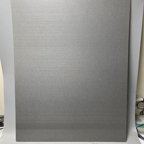 BOX OF APPROXIMATELY 20 ASSORTED GREY STYROFOAM PANELS - 625MM X 6MM X 800MM