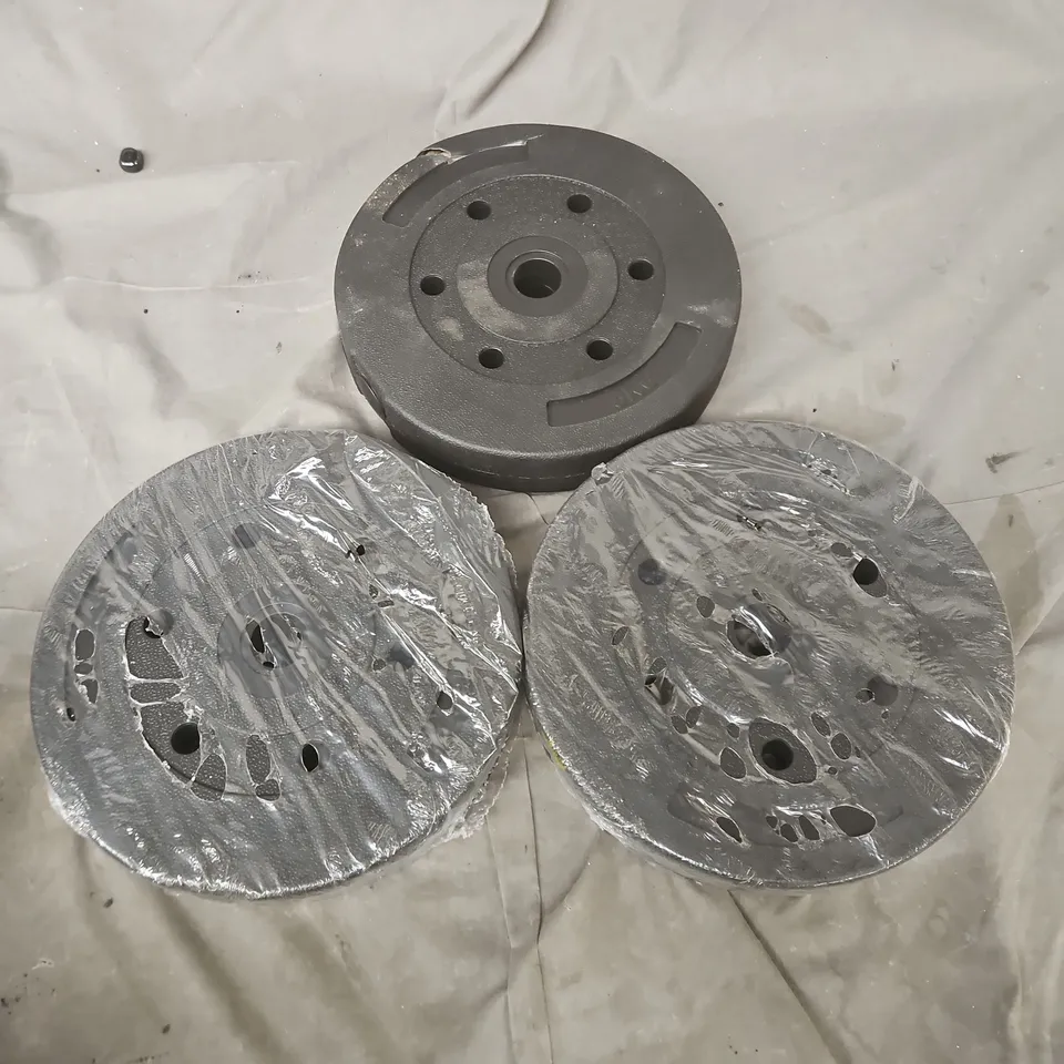 3X 5KG PLATE WEIGHTS