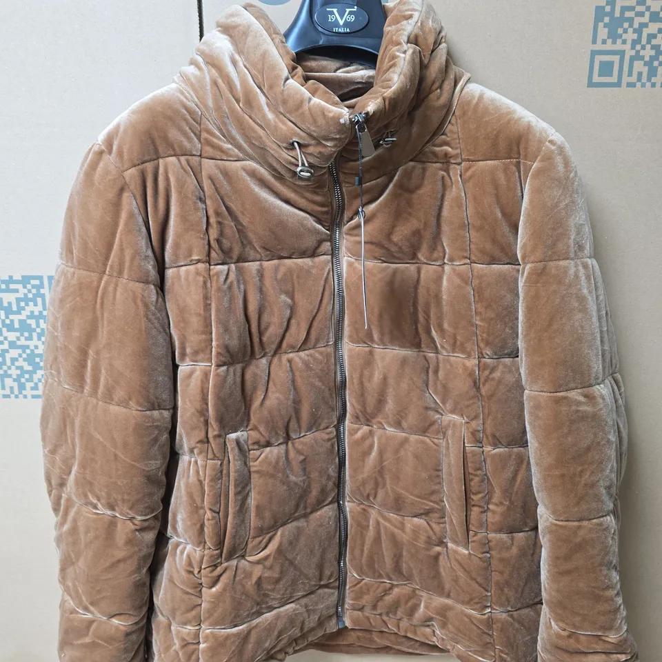 19V69 ITALIA GIUBOTTI MEDIO LONG COAT IN CAMMELLO - LARGE