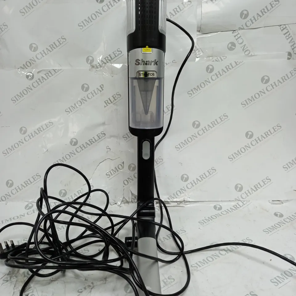 SHARK STRATOS ANTI HAIR WRAP PET PRO VACUUM CLEANER HZ3000UKT