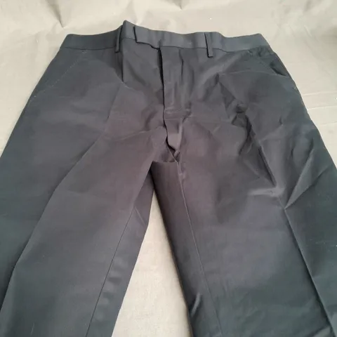HAWES & CURTIS NAVY CHINOS - SIZE 34-33