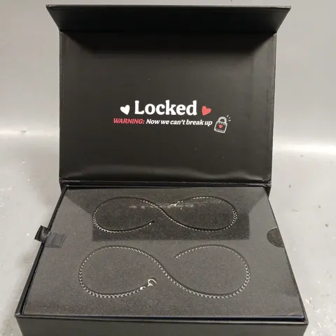 BOXED LOCKED PERMANENT BRACELETS SET 