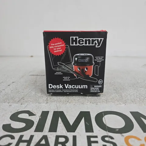 HENRY DESK VACUUM BOXED