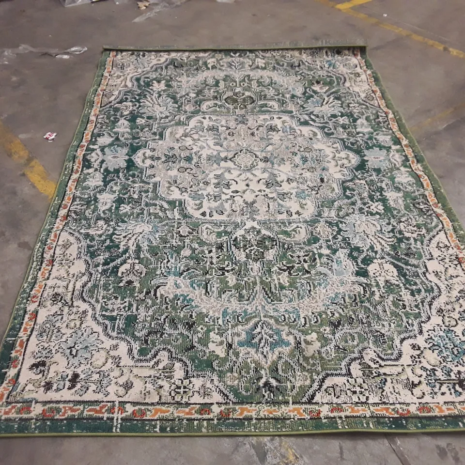 QUALITY DESIGNER AREA RUG 270X180CM APPROXIMATELY