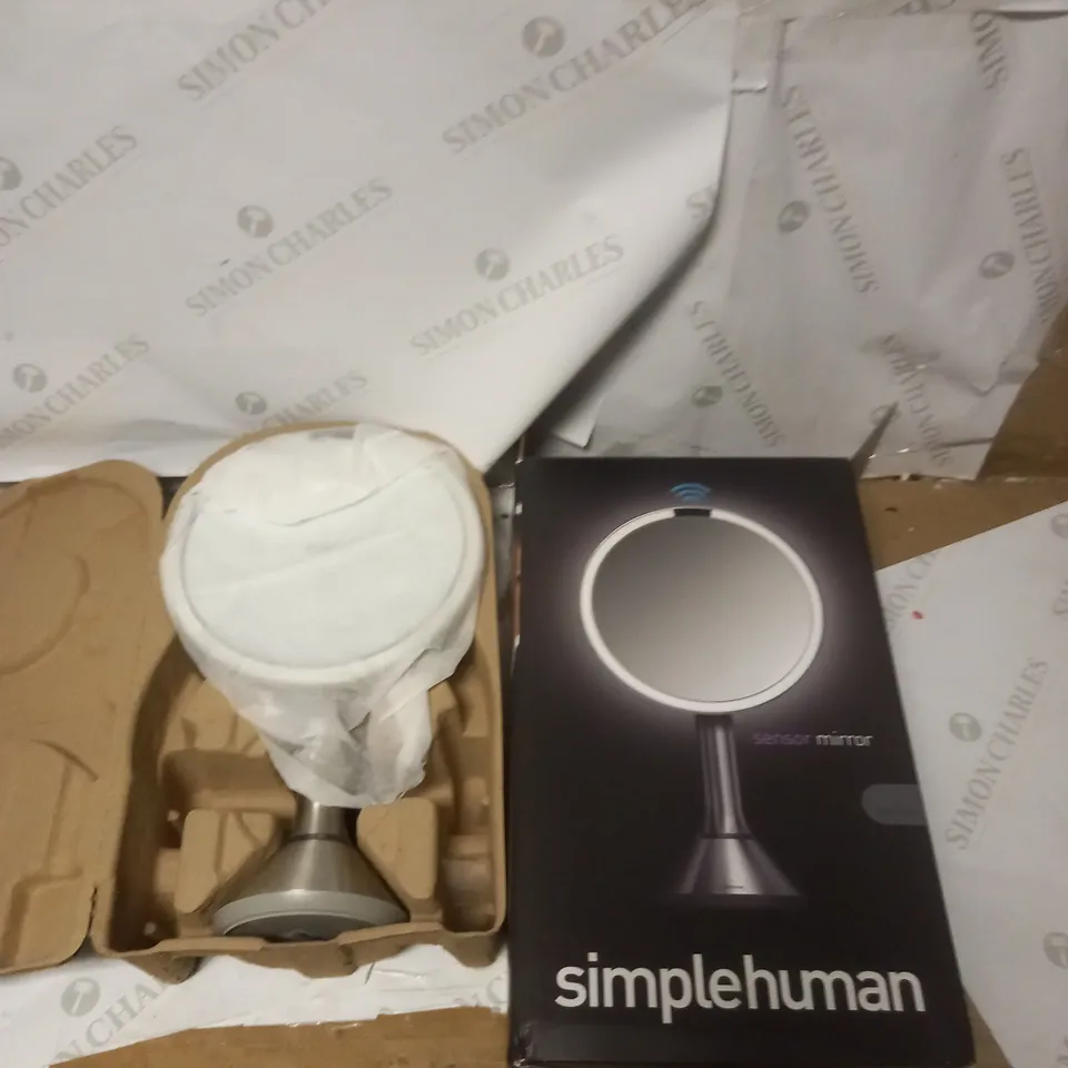 SIMPLEHUMAN SENSOR MIRROR, GREY SILVER