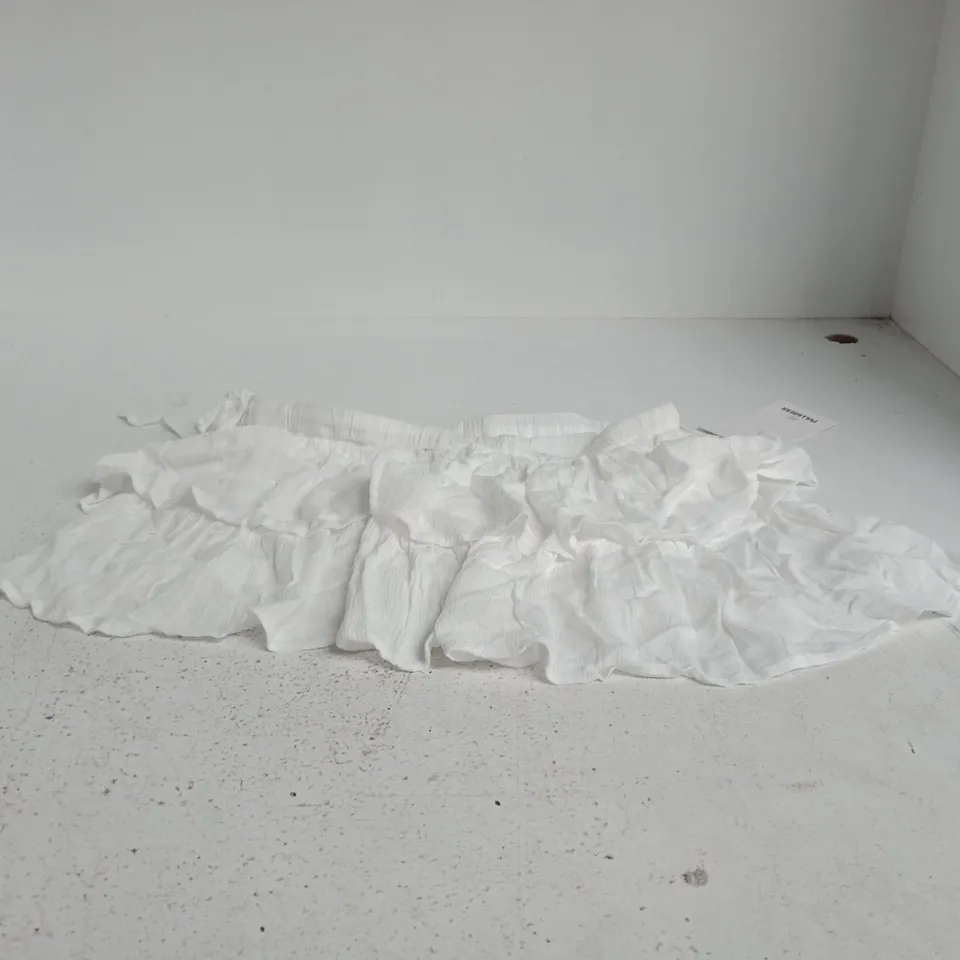 PULL&BEAR WHITE SKIRT – UK S