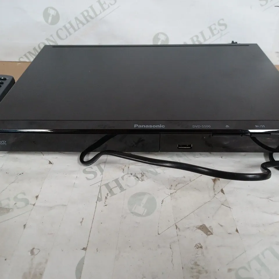 PANASONIC DVD-S500EB-K DVD/CD PLAYER - BLACK