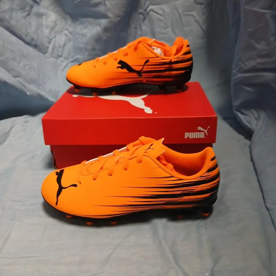 PUMA ATTACANTO II FG/AG JR FOOTBALL BOOTS – ORANGE/BLACK, UK 1 (EU 33)