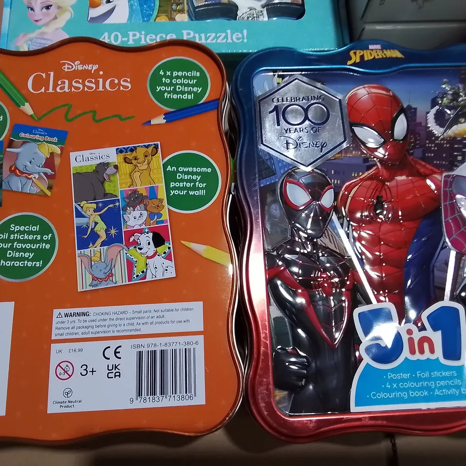 LOT OF 18 ASSORTED KIDS BOOK AND ACTIVISTS SETS TO INCLUDE DISNEY FROZEN AND ENCANTO AND MARVEL AVENGERS