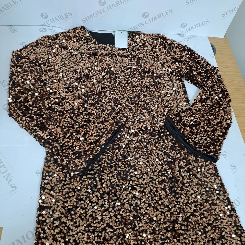 WOMENS OCCASSIONAL SEQUIN DRESS SIZE S