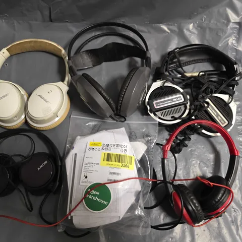 LOT OF 8 ASSORTED AUDIO ITEMS TO INCLUDE BOSE, SONY AND JABRA