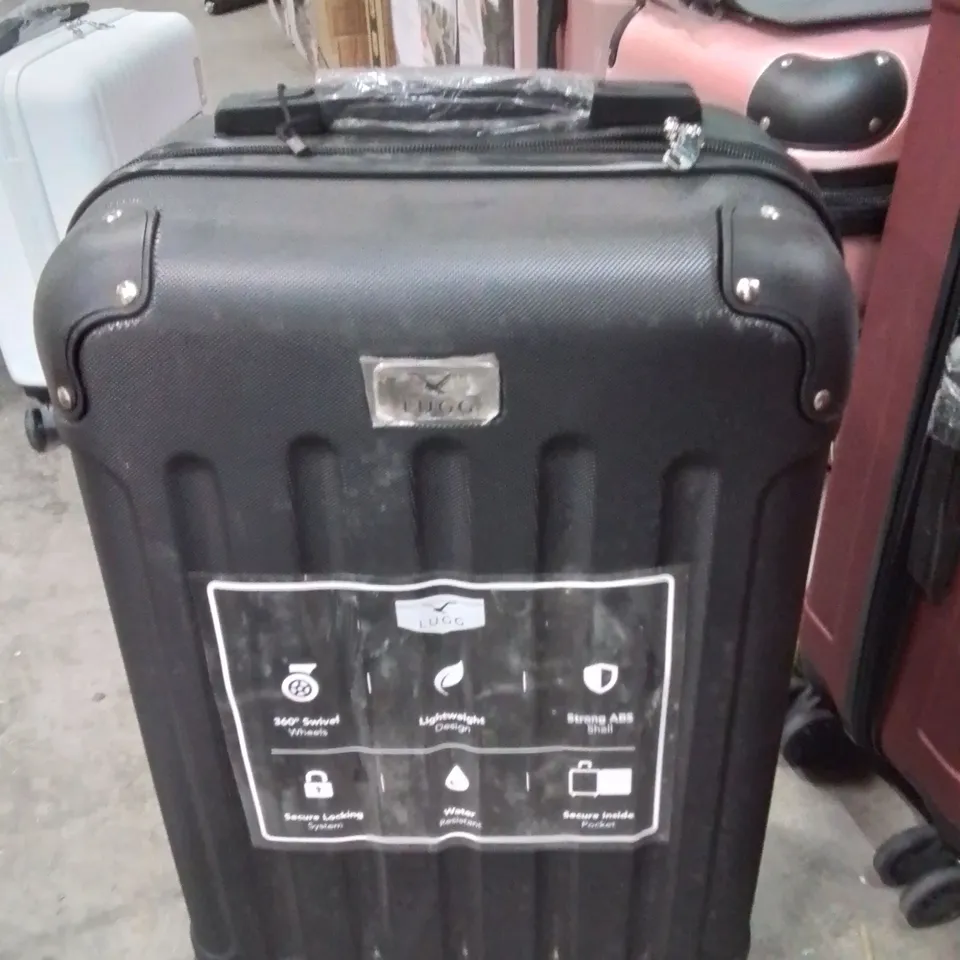 LUGG TRAVEL SUITCASE BLACK 