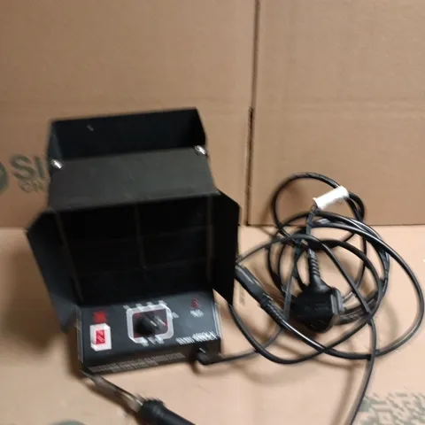 SOLMAX 456DLX TEMPERATURE CONTROLLED SOLDERING STATION WITH FUME EXTRACTOR 