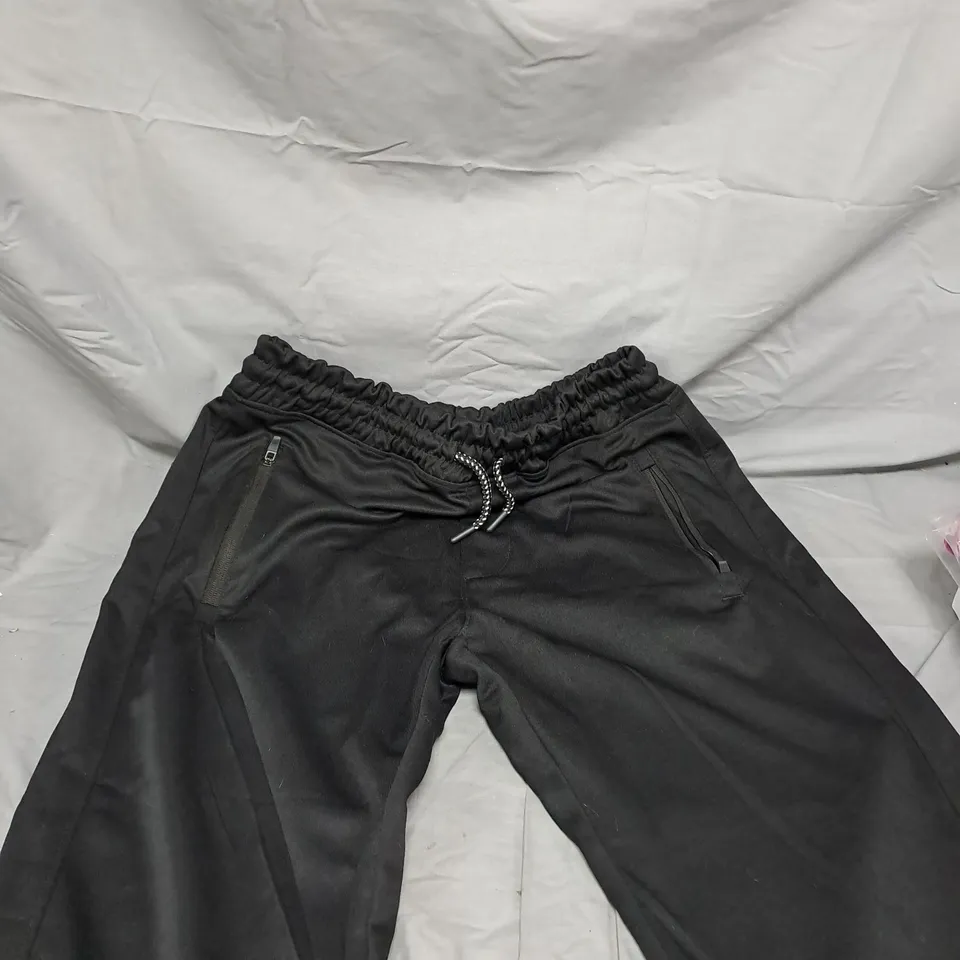 BLACK JOGGERS WITH DRAWSTRING WAIST AND ZIP POCKETS - L